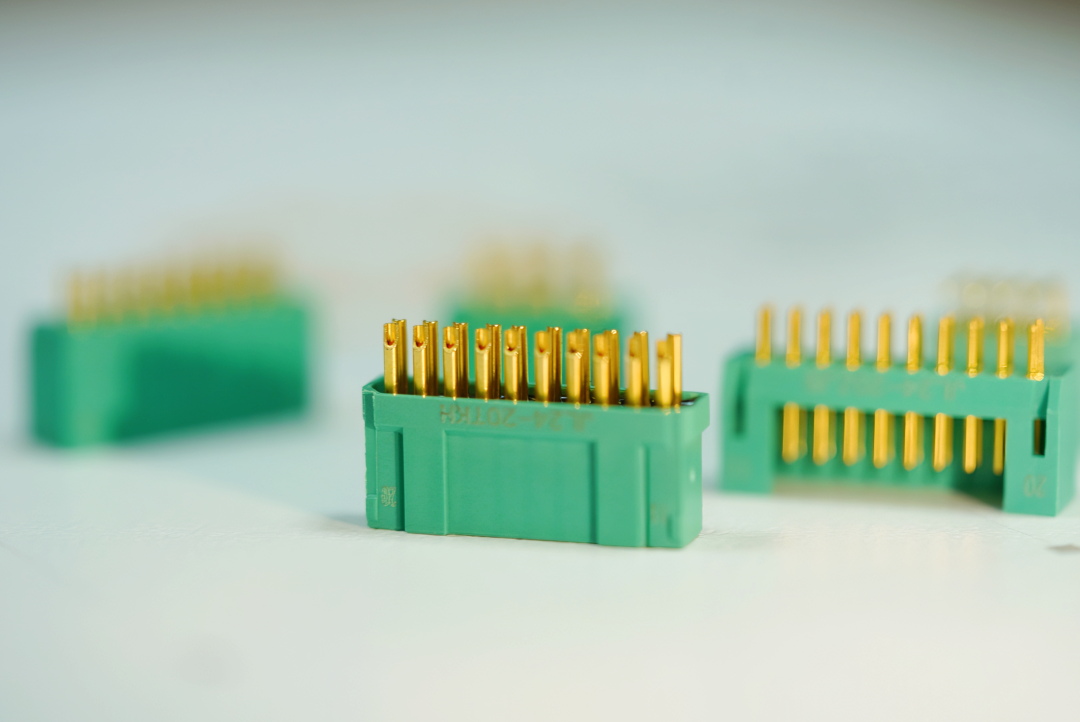 解決方案| 佳譜儀器鍍層測厚儀，讓您的端子鍍層質量控制更加高效