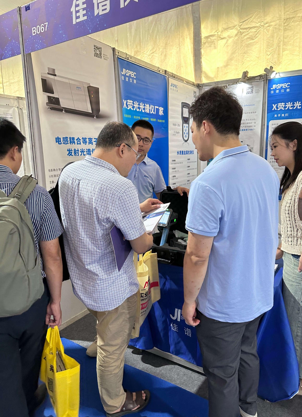 1695879778.jpg 8987.jpg