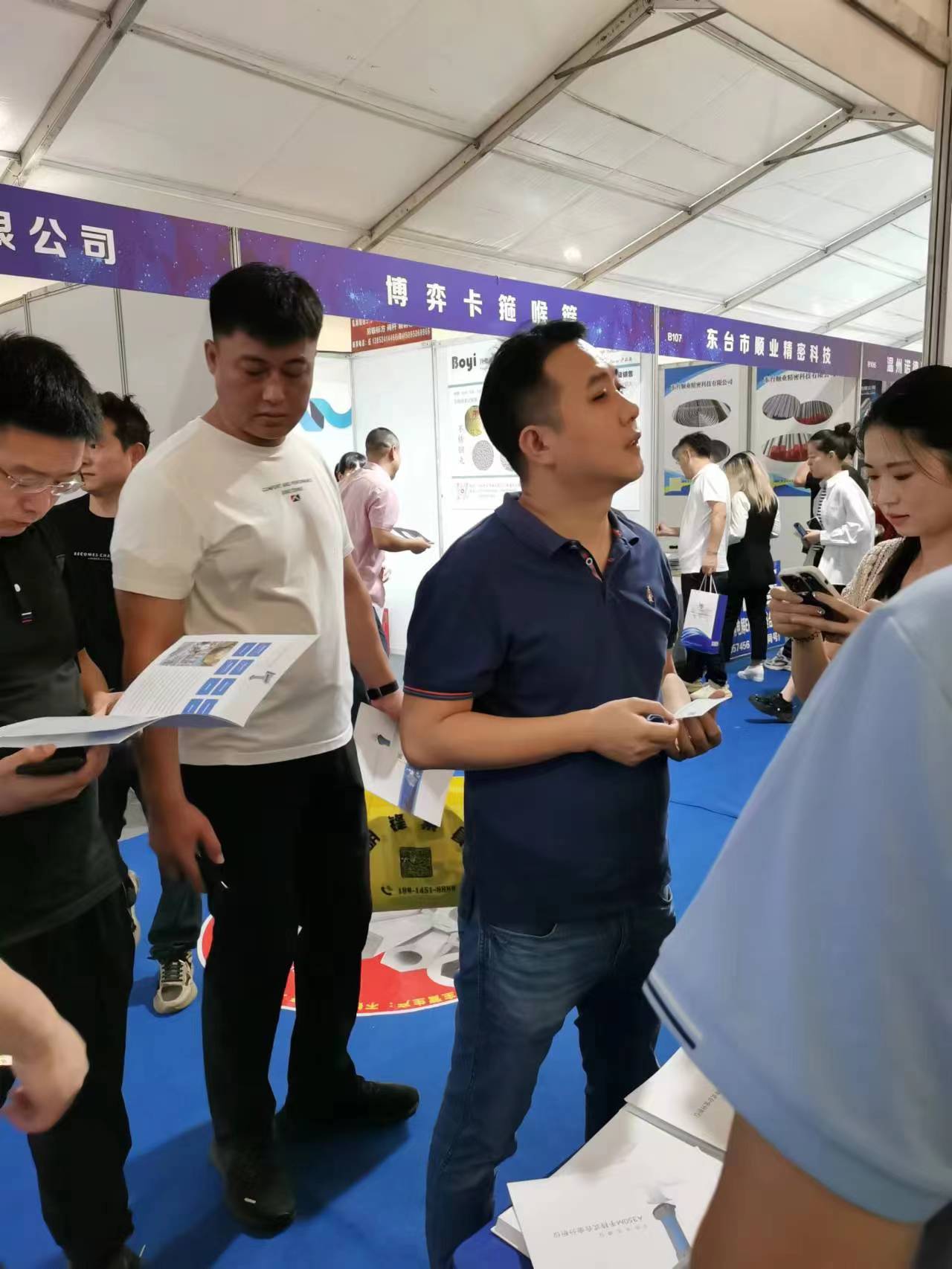 1695879814.jpg 2.jpg