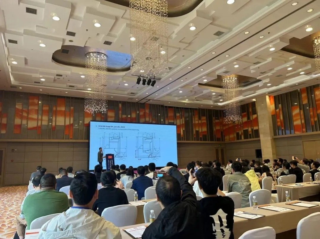 1715908018.jpg 640.webp (3).jpg